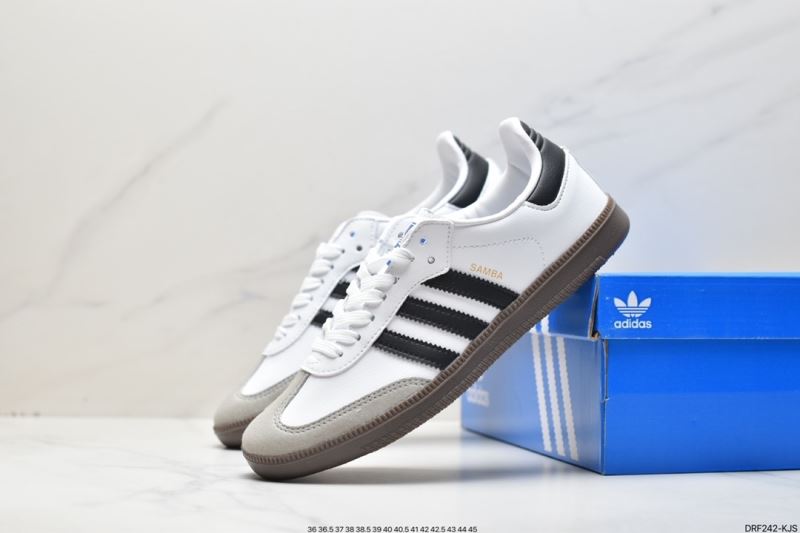 Adidas Sneakers